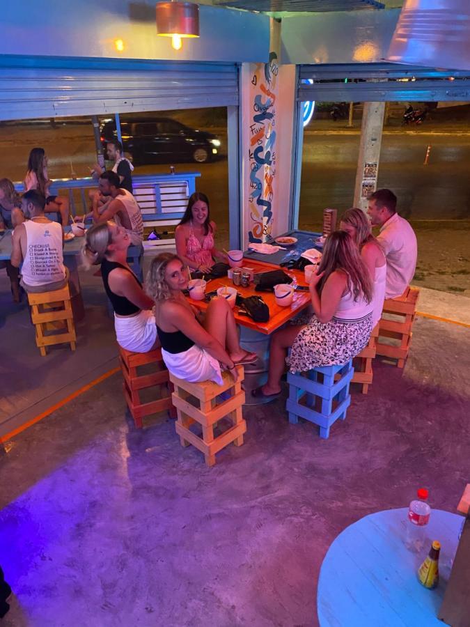 Bodega Krabi Hostel Ao Nang Exterior foto